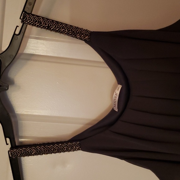 Tank - Picture 3 of 8